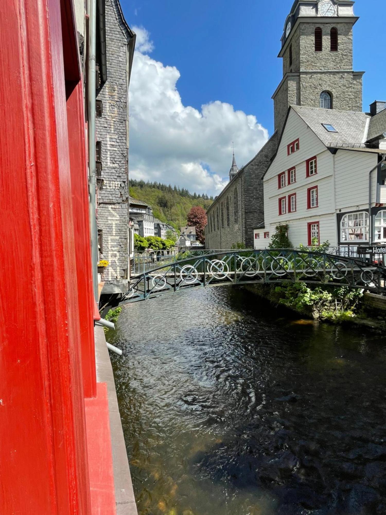 Apartment Am Fluss Im Haus An Der Rur モンシャウ エクステリア 写真